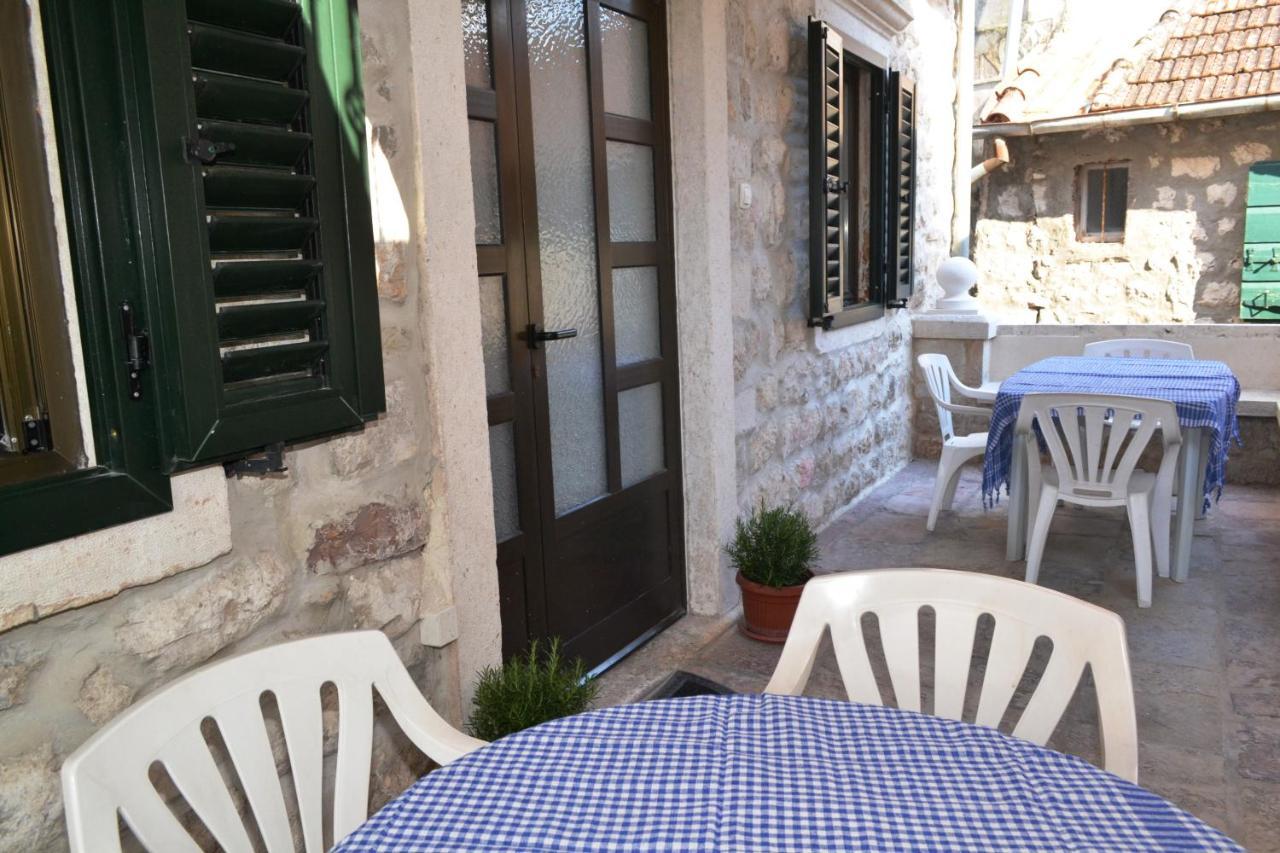 Lanterna Apartments Kotor Habitación foto