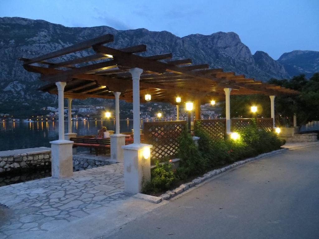 Lanterna Apartments Kotor Exterior foto